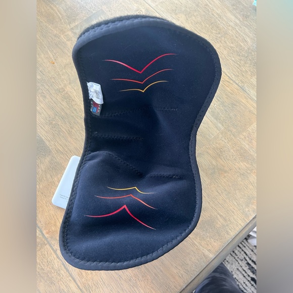 Activ8 by OrthoCor Shoulder System Orthopedic Brace Black OS - Picture 3 of 6